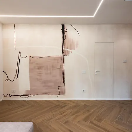 Apartment White House Con Posti Auto *