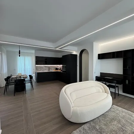 White House Con Posti Auto Apartment *